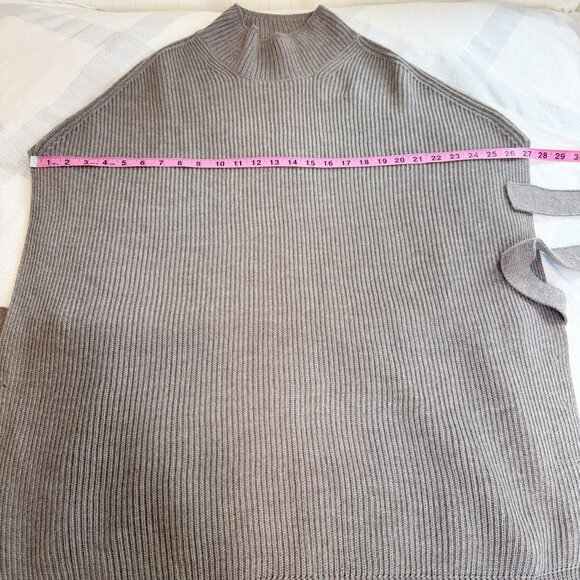 MaxMara Leisure Fulmine Belted Ribbed Wool Poncho Sweater Grey - Picture 10 of 13